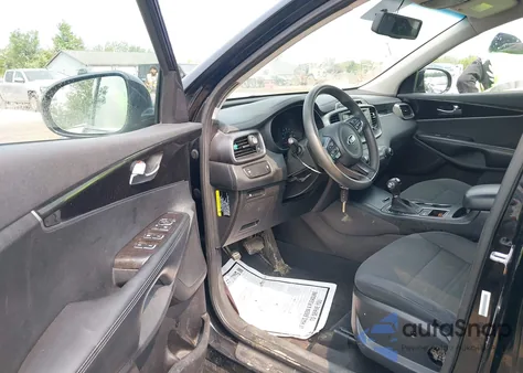 2016 Kia Sorento 2.4L L z USA, uszkodzony, nr VIN 5XYPG4A30GG023633